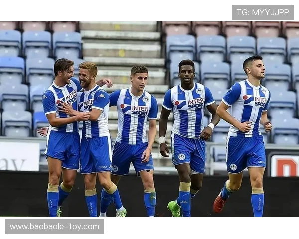 布莱克浦与维冈竞技激战在即谁能在这场对决中笑到最后